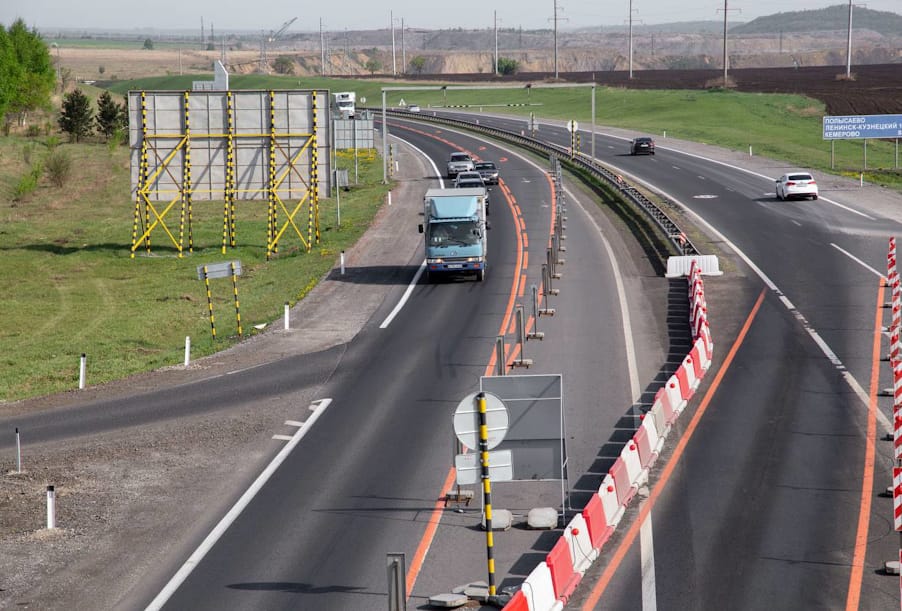 В Кузбассе на объектах нацпроекта стартовали дорожные работы